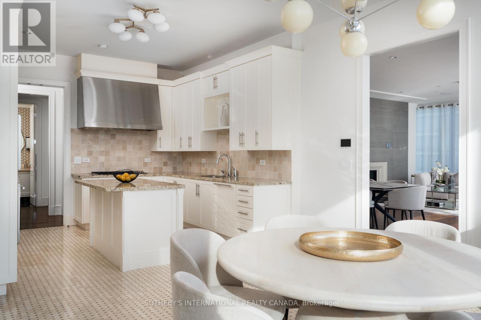 4104 - 183 Wellington Street W, Toronto, Ontario  M5V 0A1 - Photo 20 - C12513306