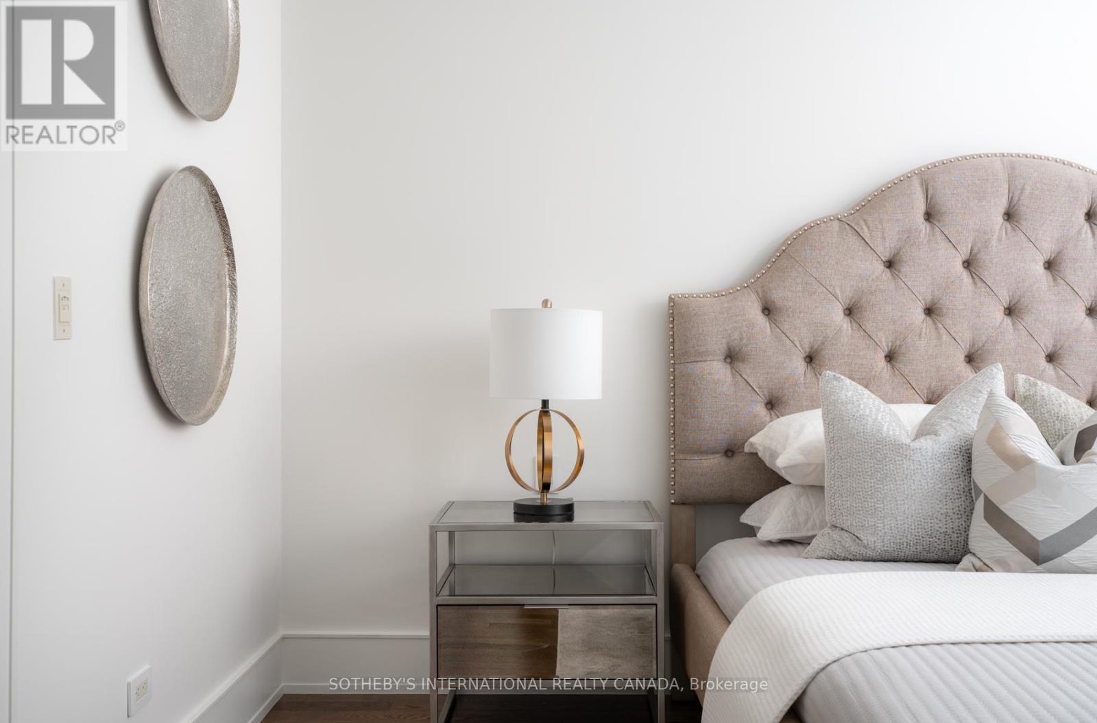 4104 - 183 Wellington Street W, Toronto, Ontario  M5V 0A1 - Photo 24 - C12513306