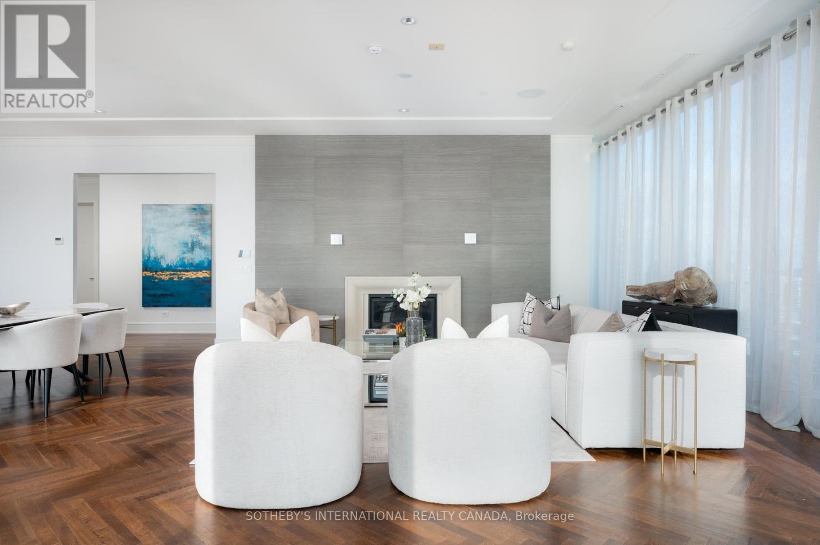 4104 - 183 Wellington Street W, Toronto, Ontario  M5V 0A1 - Photo 7 - C12513306