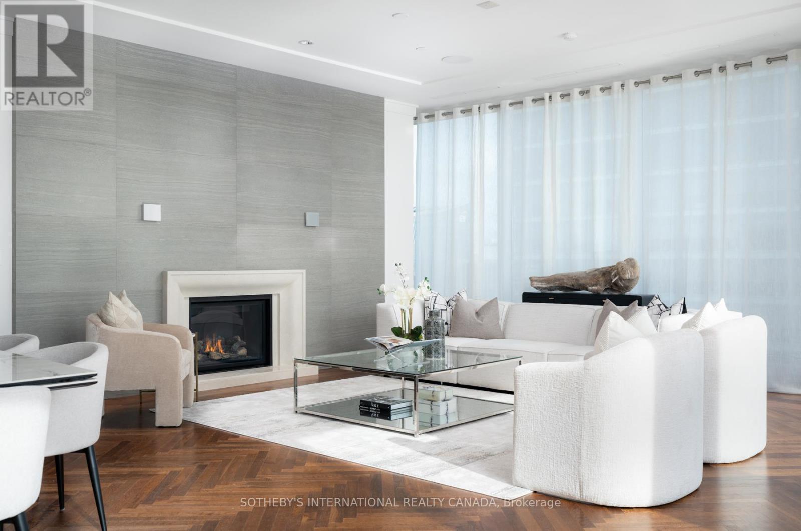 4104 - 183 Wellington Street W, Toronto, Ontario  M5V 0A1 - Photo 8 - C12513306