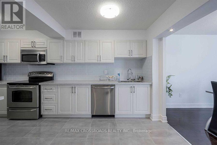 1109 - 45 Sunrise Avenue, Toronto, Ontario  M4A 2S3 - Photo 16 - C12513310