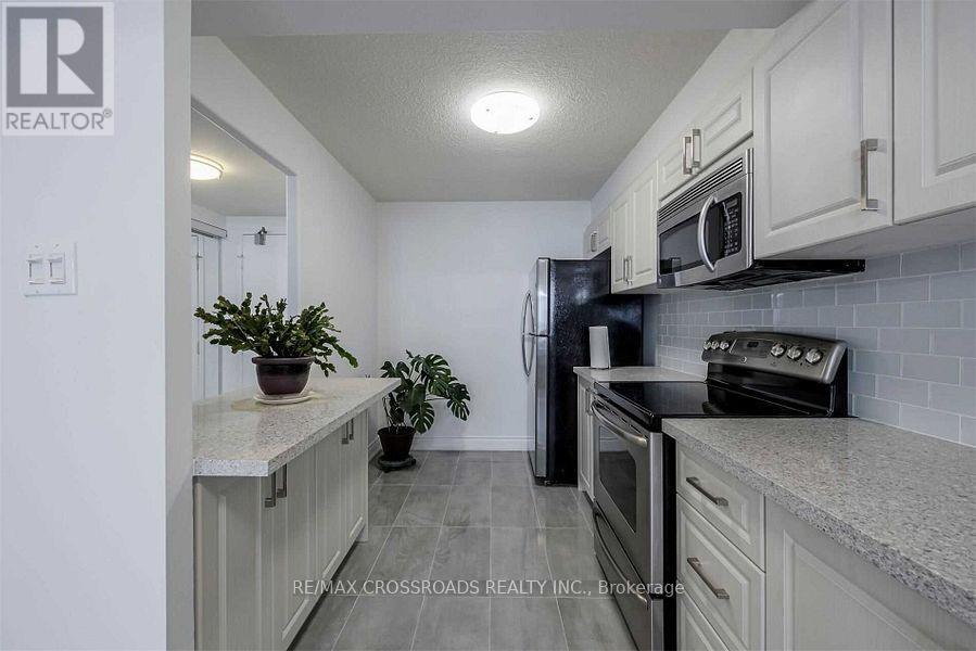 1109 - 45 Sunrise Avenue, Toronto, Ontario  M4A 2S3 - Photo 17 - C12513310