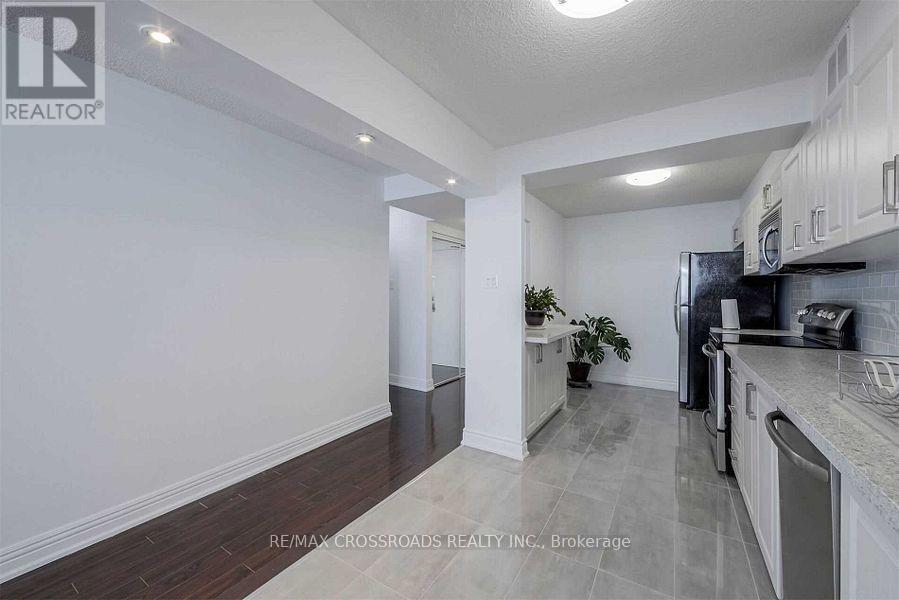 1109 - 45 Sunrise Avenue, Toronto, Ontario  M4A 2S3 - Photo 21 - C12513310