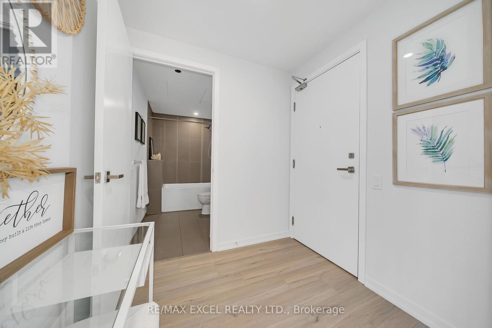 1508 - 101 Peter Street, Toronto, Ontario  M5V 0G6 - Photo 17 - C12513324