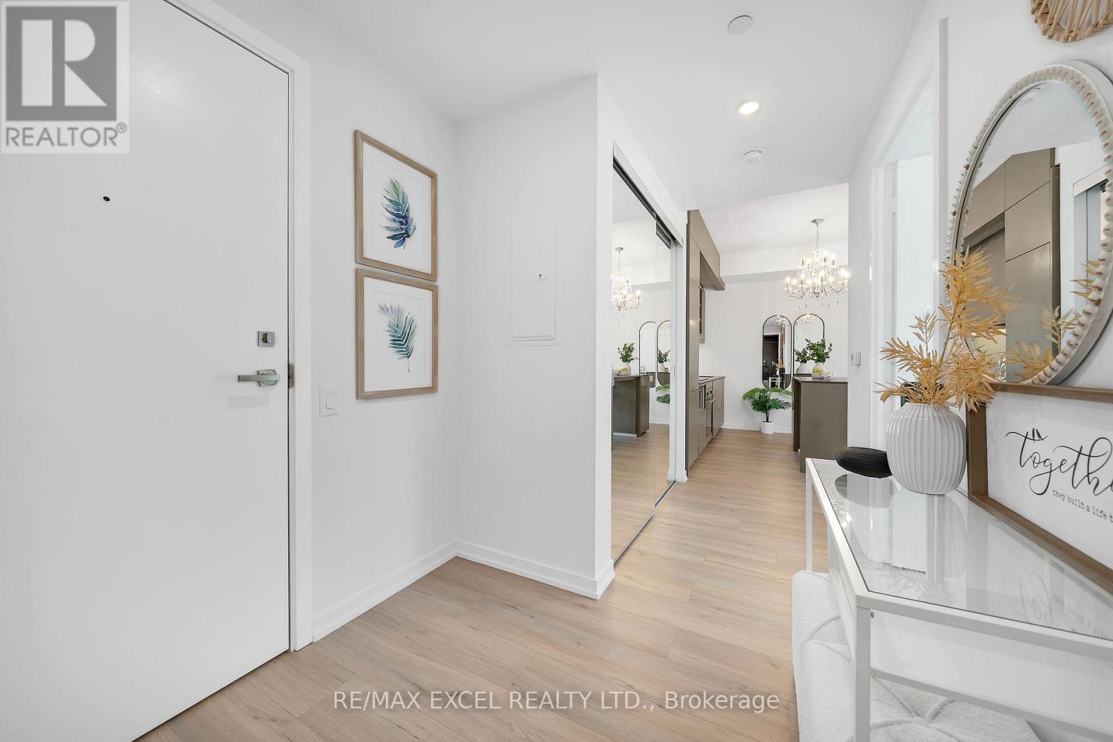 1508 - 101 Peter Street, Toronto, Ontario  M5V 0G6 - Photo 4 - C12513324