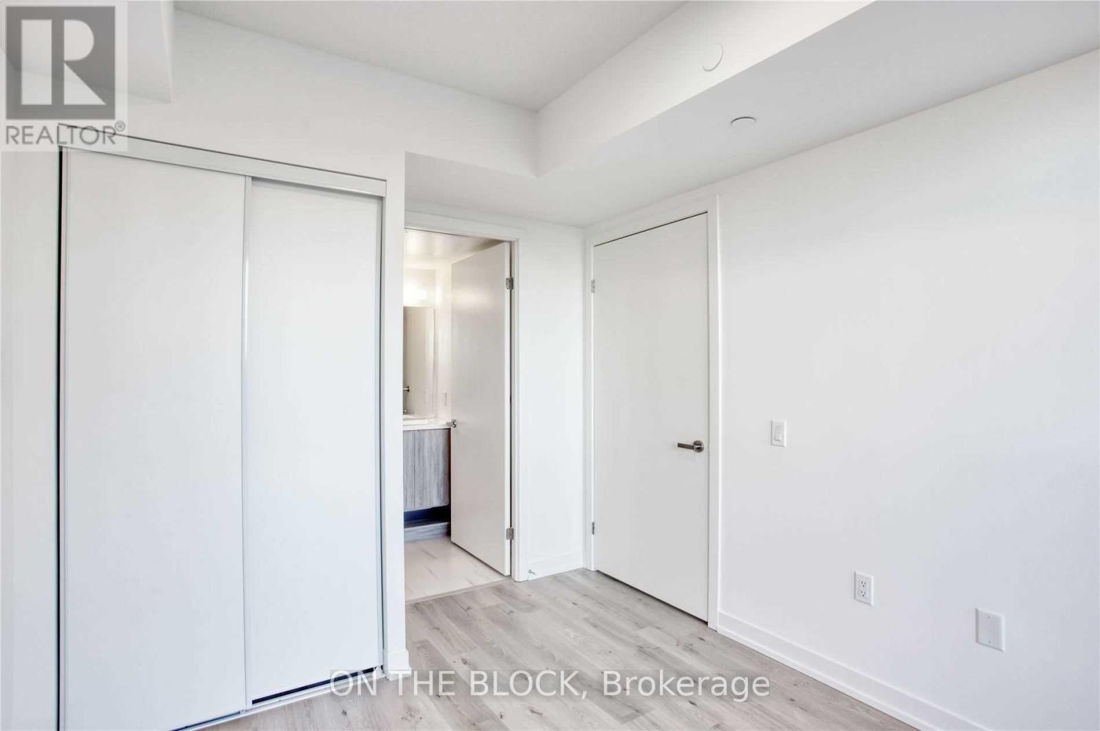 1501 - 138 Downes Street, Toronto, Ontario  M5E 0E4 - Photo 10 - C12513356