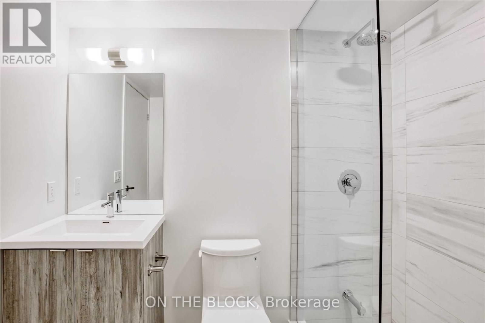 1501 - 138 Downes Street, Toronto, Ontario  M5E 0E4 - Photo 13 - C12513356