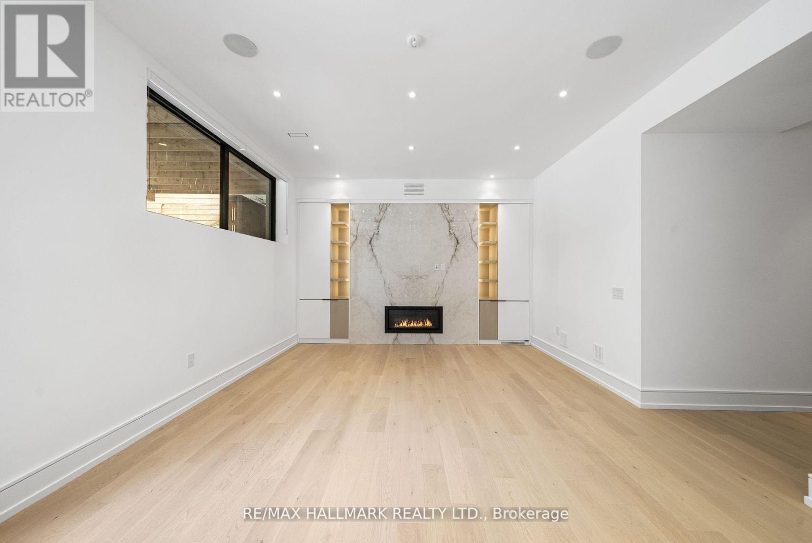 22 Divadale Drive, Toronto, Ontario  M4G 2N9 - Photo 42 - C12513372