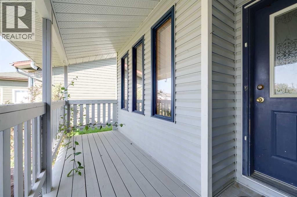 174 Donnelly Crescent, Red Deer, Alberta  T4R 2L6 - Photo 4 - A2235623