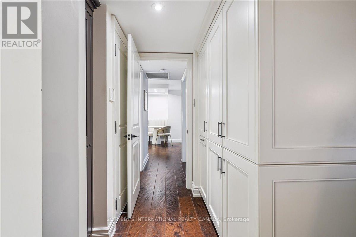 302 - 449 Walmer Road, Toronto, Ontario  M5P 2X9 - Photo 12 - C12313345