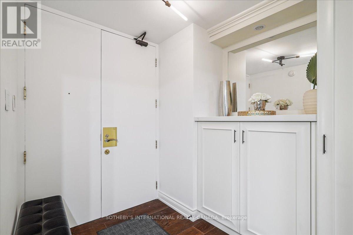 302 - 449 Walmer Road, Toronto, Ontario  M5P 2X9 - Photo 23 - C12313345