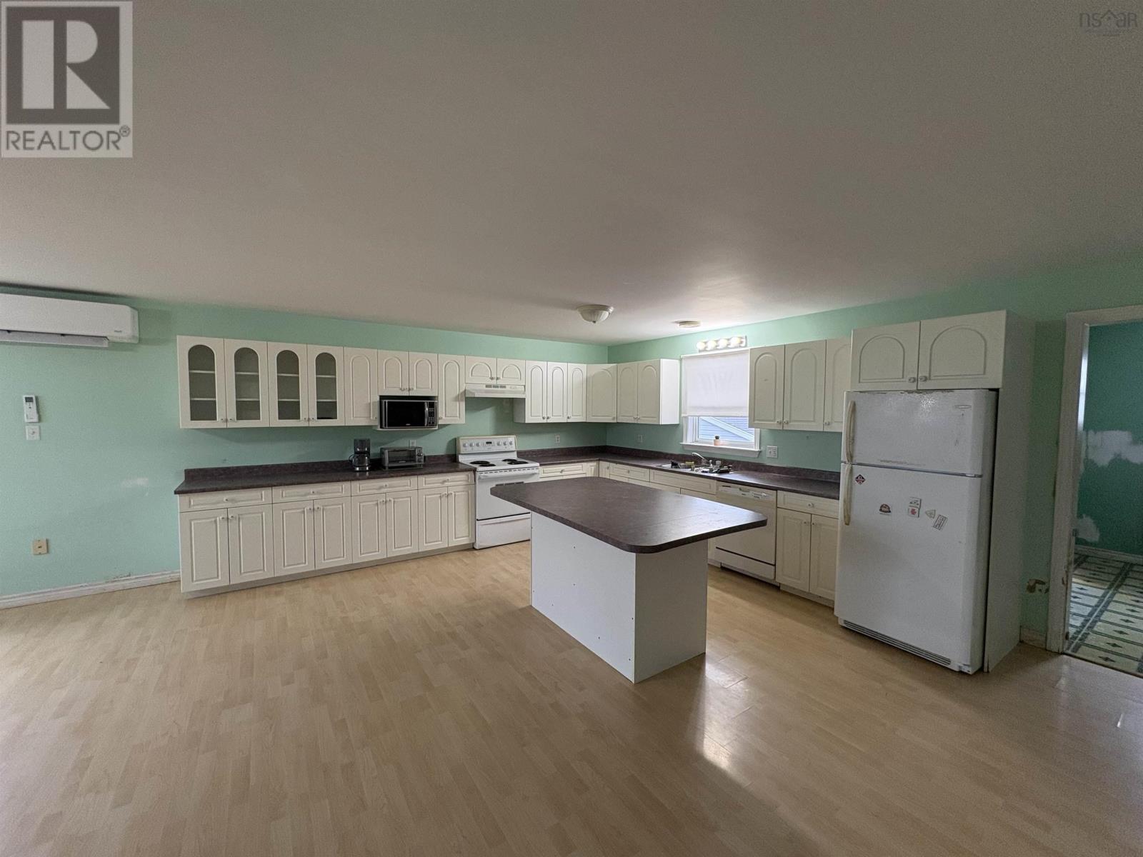 Property at 556 College Road image 3