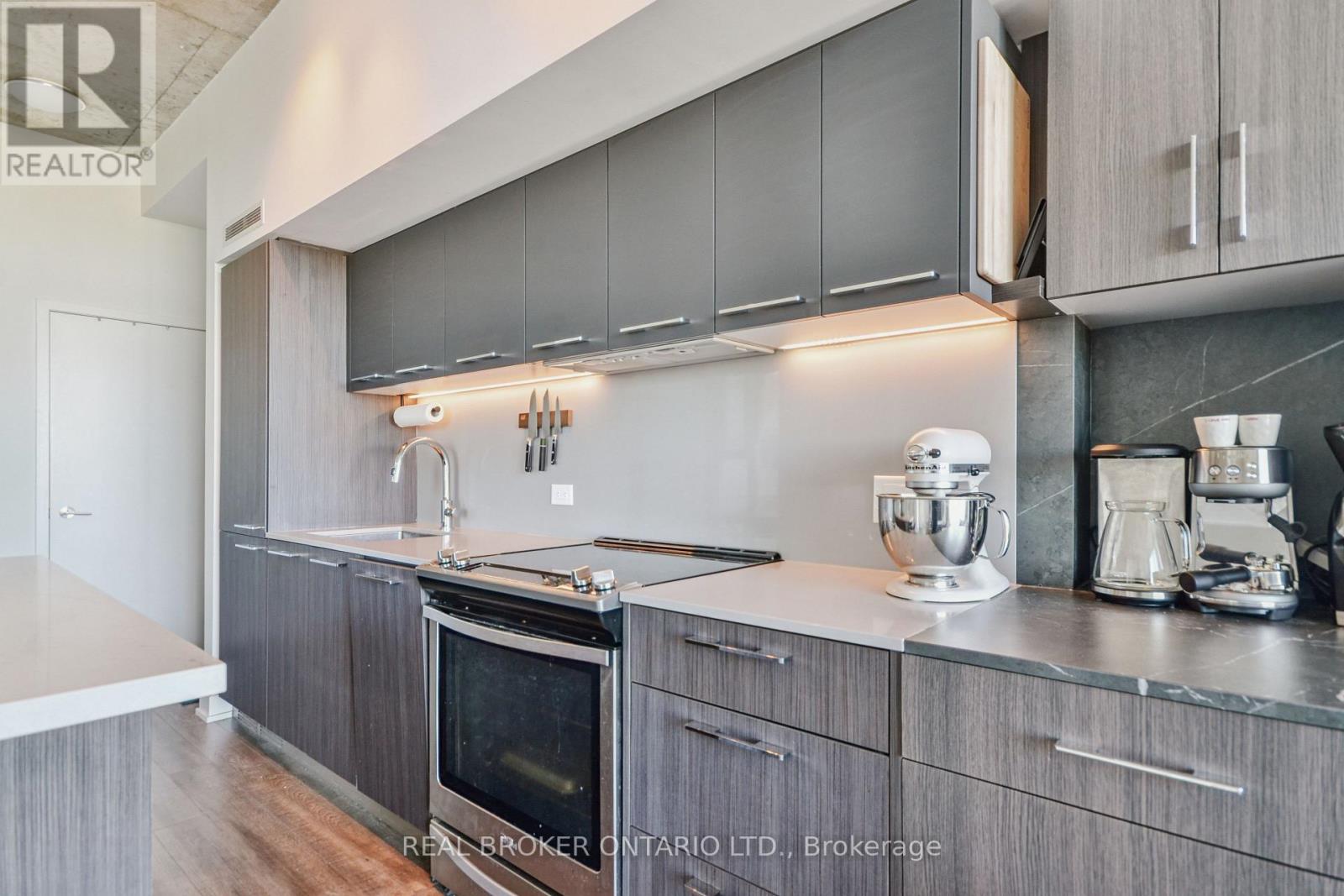 1102 - 30 Baseball Place, Toronto, Ontario M4M 0E8 - Photo 10 - E12513214