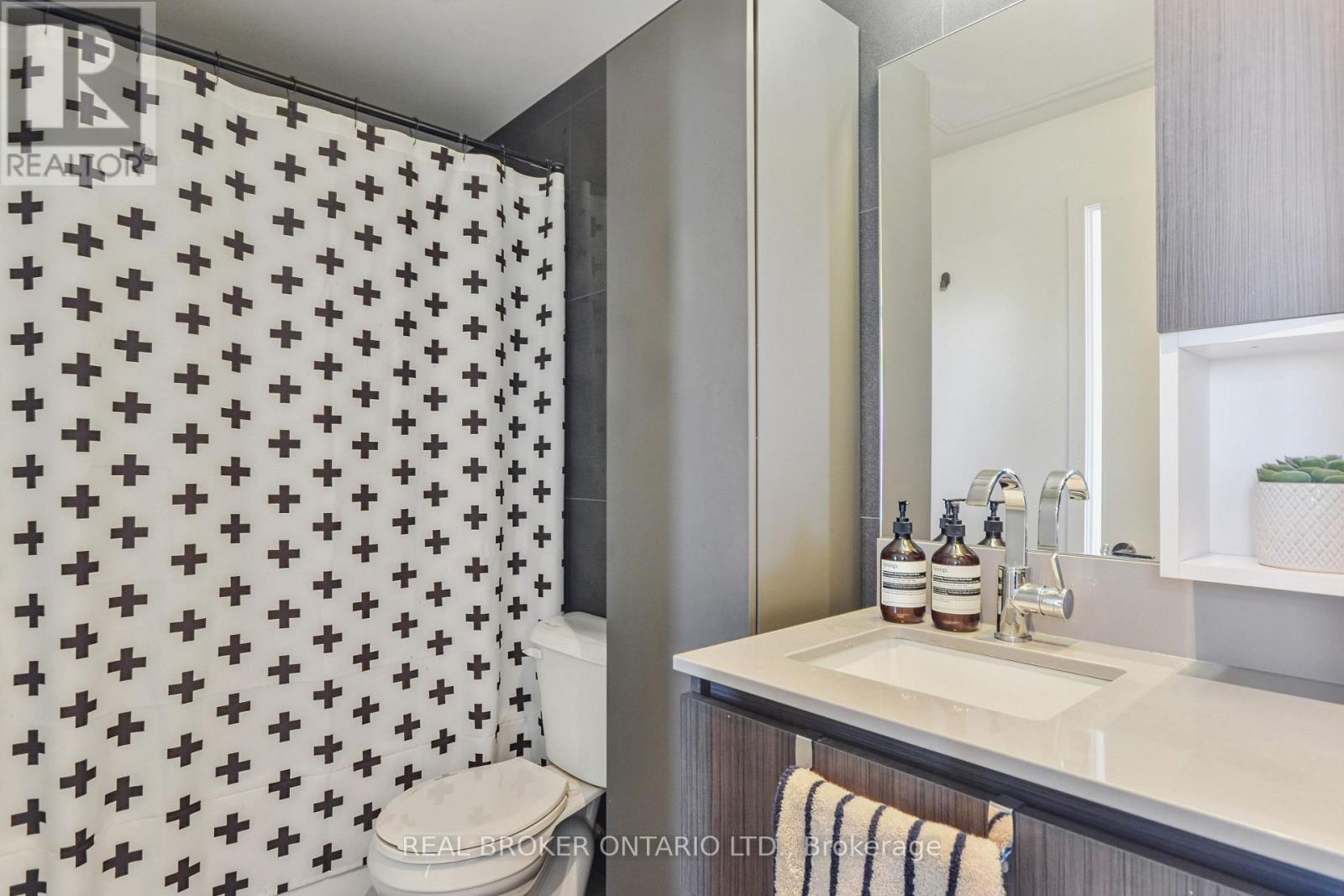 1102 - 30 Baseball Place, Toronto, Ontario M4M 0E8 - Photo 16 - E12513214