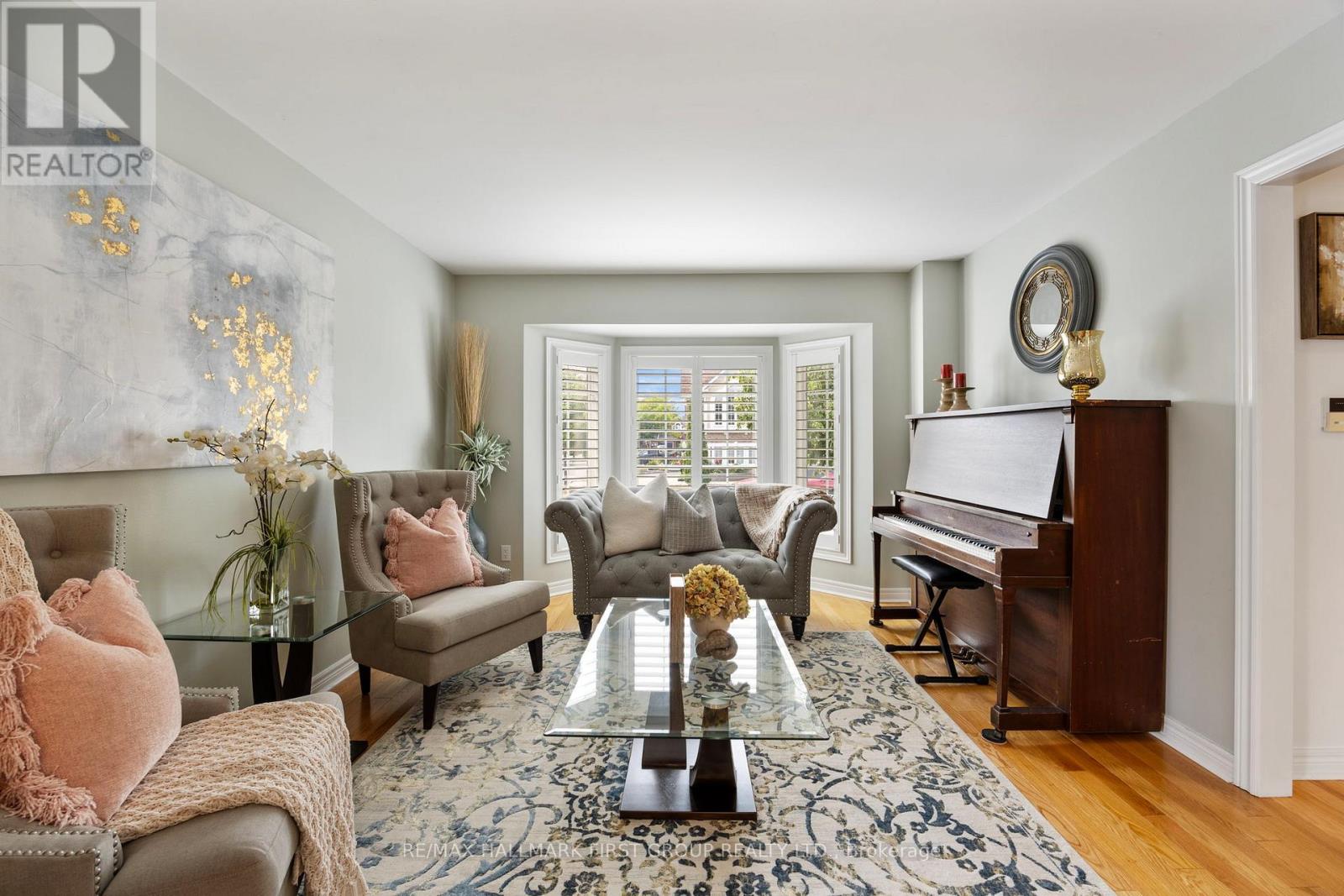 19 Ballgrove Crescent, Ajax, Ontario L1T 4Z3 - Photo 9 - E12513216