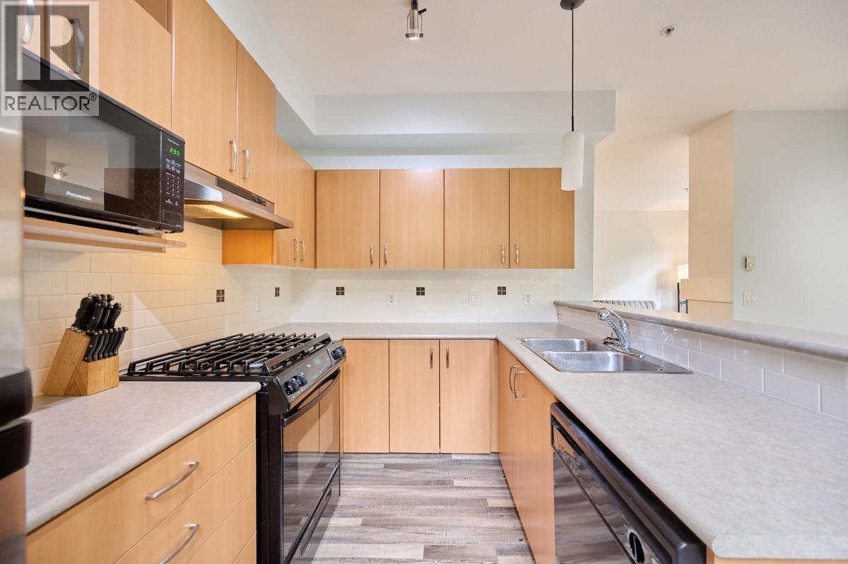 119 801 Klahanie Drive, Port Moody, British Columbia  V3H 5K4 - Photo 13 - R3064584