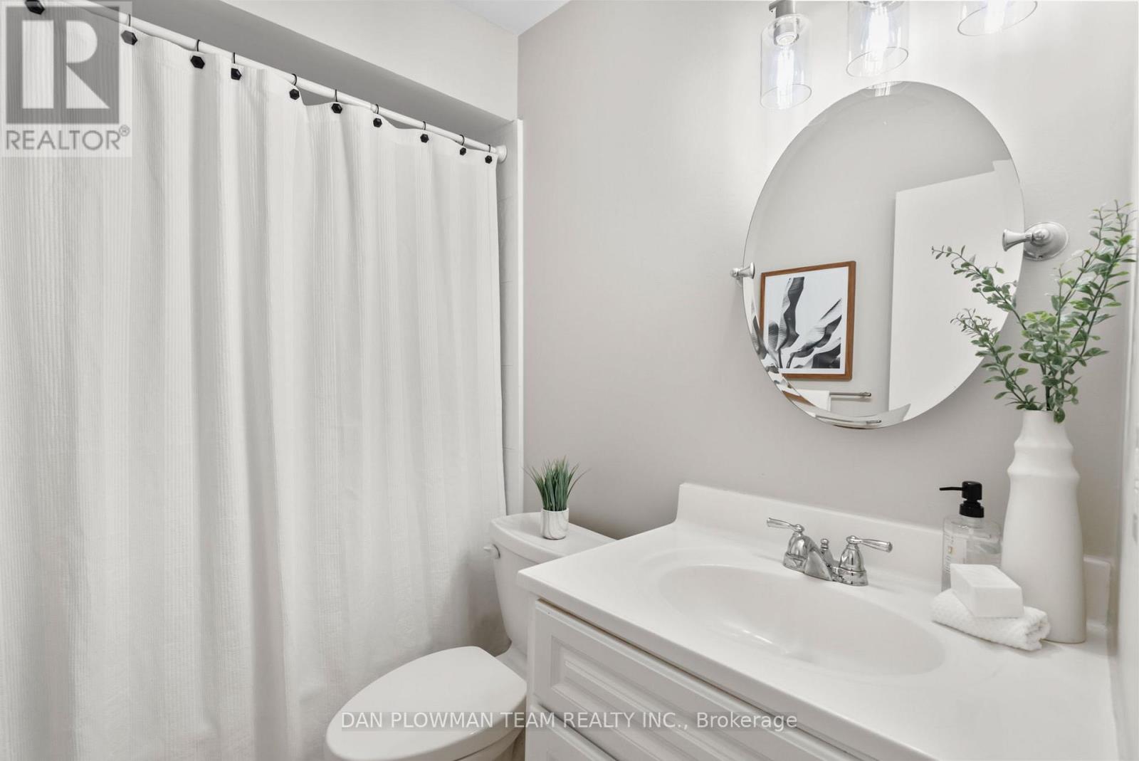 33 Delaney Drive, Ajax, Ontario  L1T 2K4 - Photo 16 - E12513230