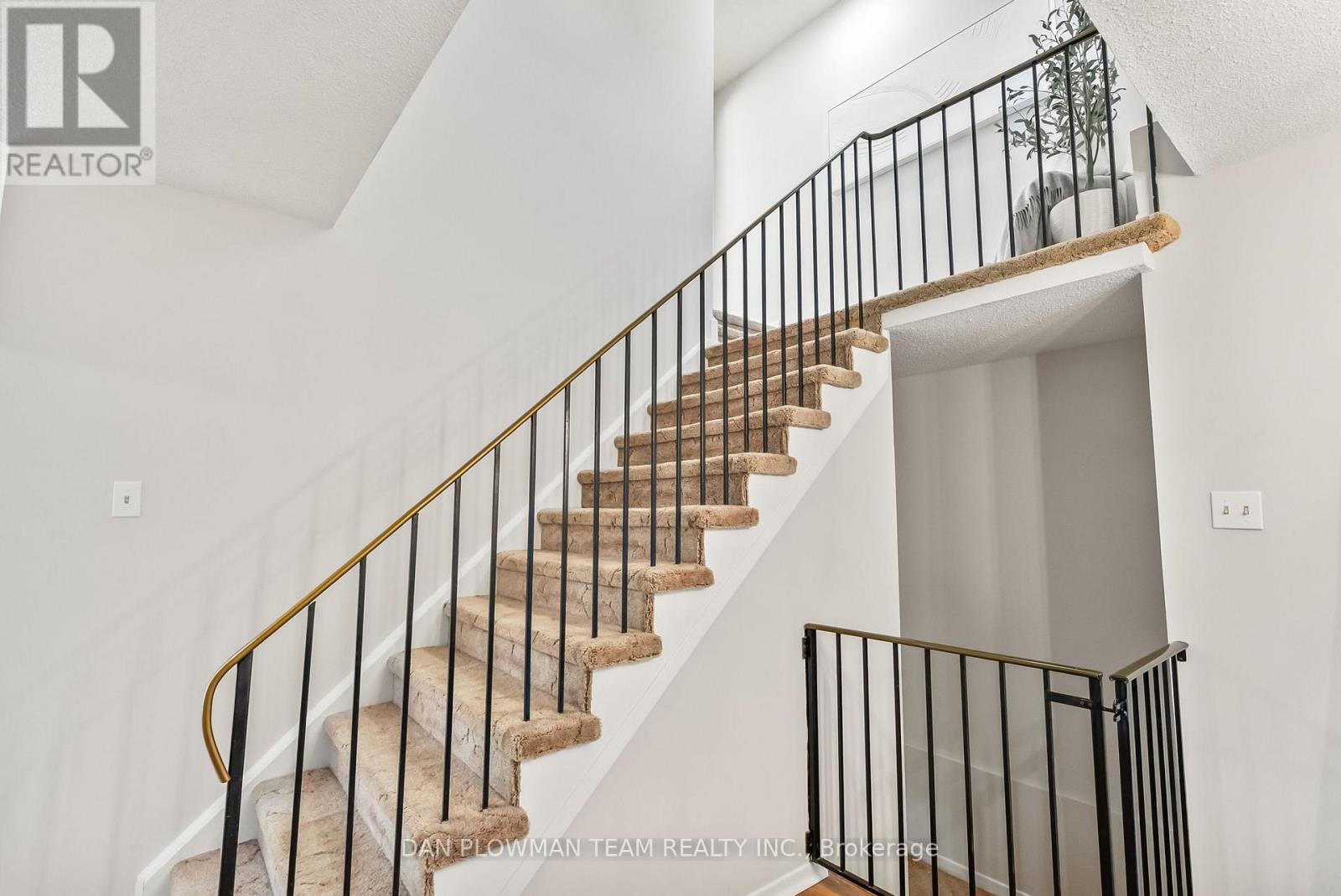 33 Delaney Drive, Ajax, Ontario  L1T 2K4 - Photo 23 - E12513230