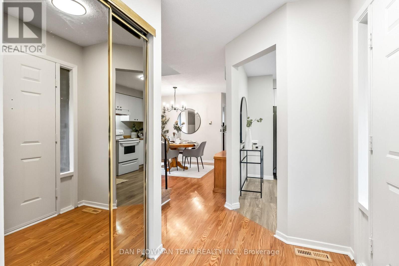 33 Delaney Drive, Ajax, Ontario  L1T 2K4 - Photo 9 - E12513230