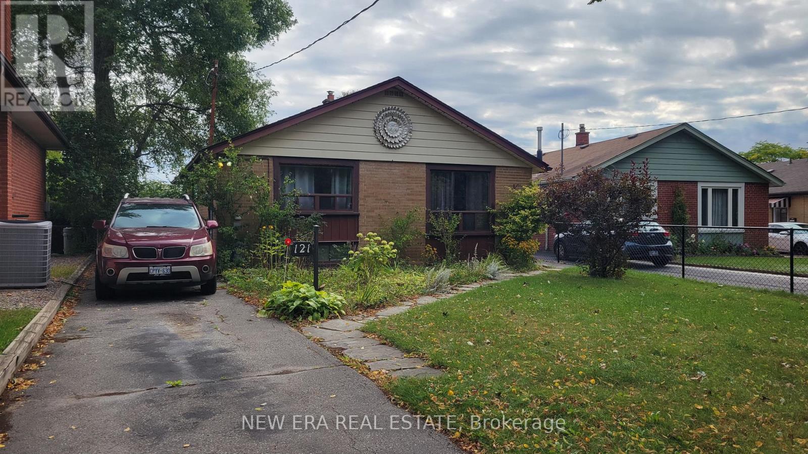 121 Pandora Circle, Toronto, Ontario M1H 1V8 - Photo 2 - E12513270