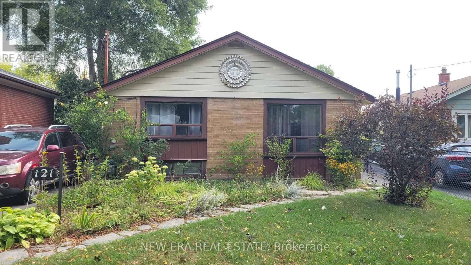 121 Pandora Circle, Toronto, Ontario M1H 1V8 - Photo 3 - E12513270