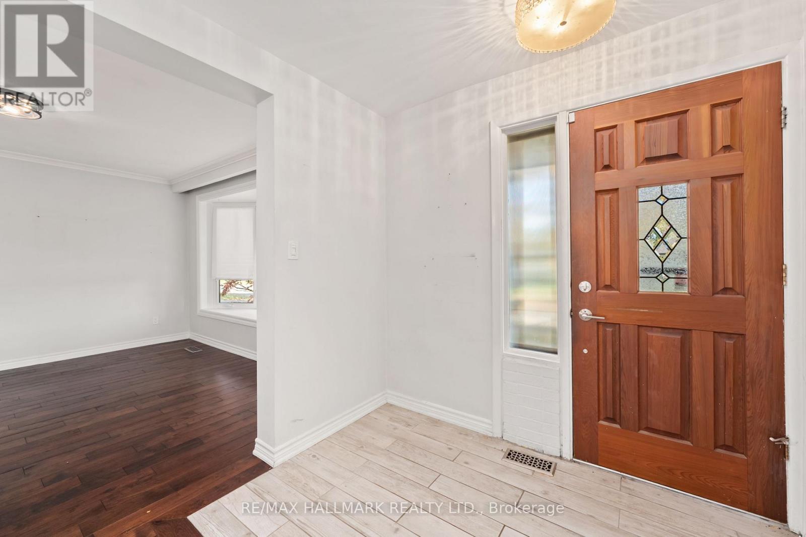 16 Stanwell Drive, Toronto, Ontario  M1P 4H5 - Photo 5 - E12513338