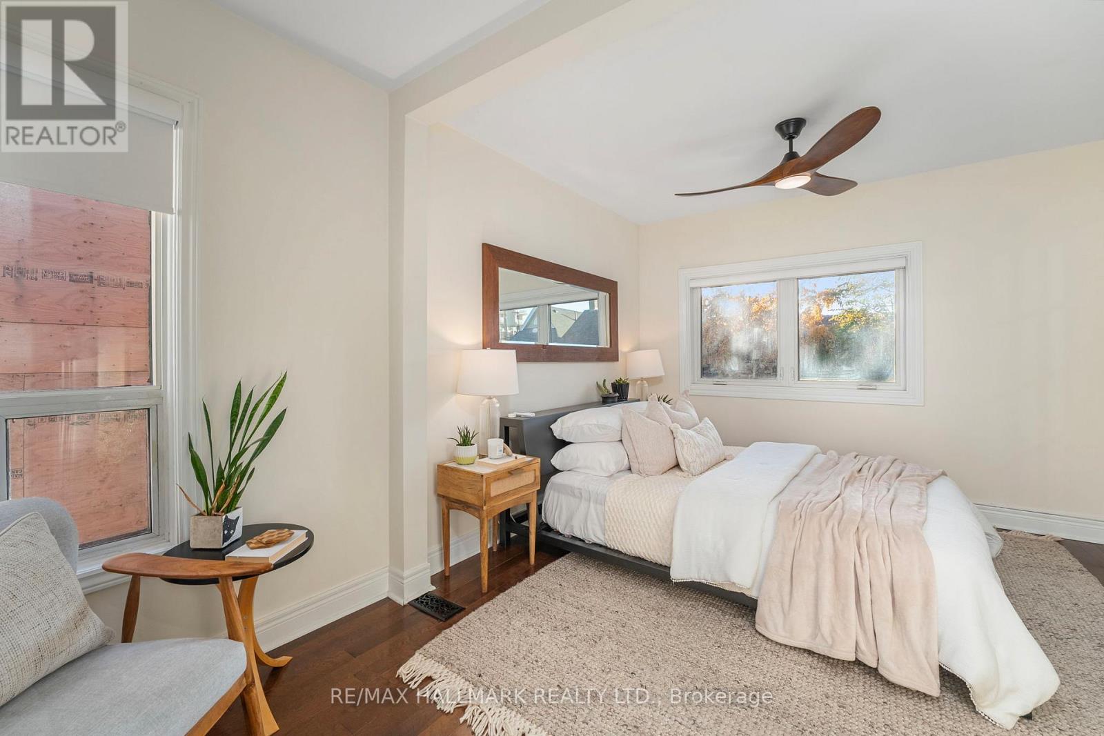 89 Knox Avenue, Toronto, Ontario  M4L 2P1 - Photo 18 - E12513354