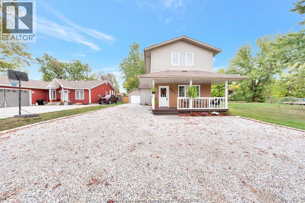 MLS# 25028124: 1011 COUNTY RD 22, Lakeshore, Canada