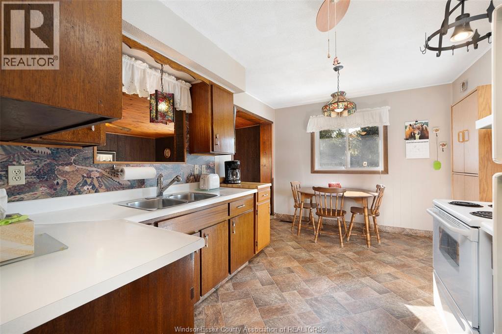 721 Optimist Street, Lakeshore, Ontario  N0R 1A0 - Photo 19 - 25028118