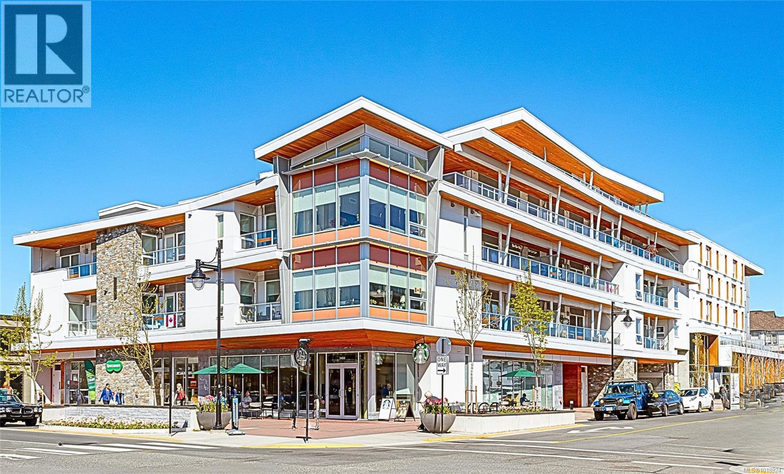 305 9818 Fourth St, Sidney, British Columbia