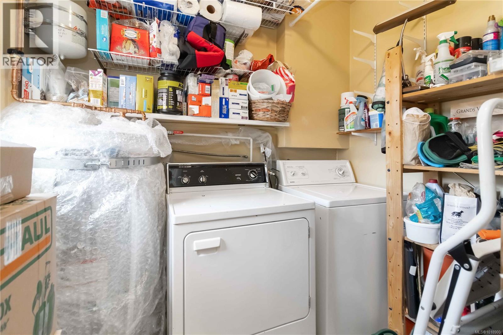 1204 Haultain St, Victoria, British Columbia  V8T 1V7 - Photo 25 - 1018900