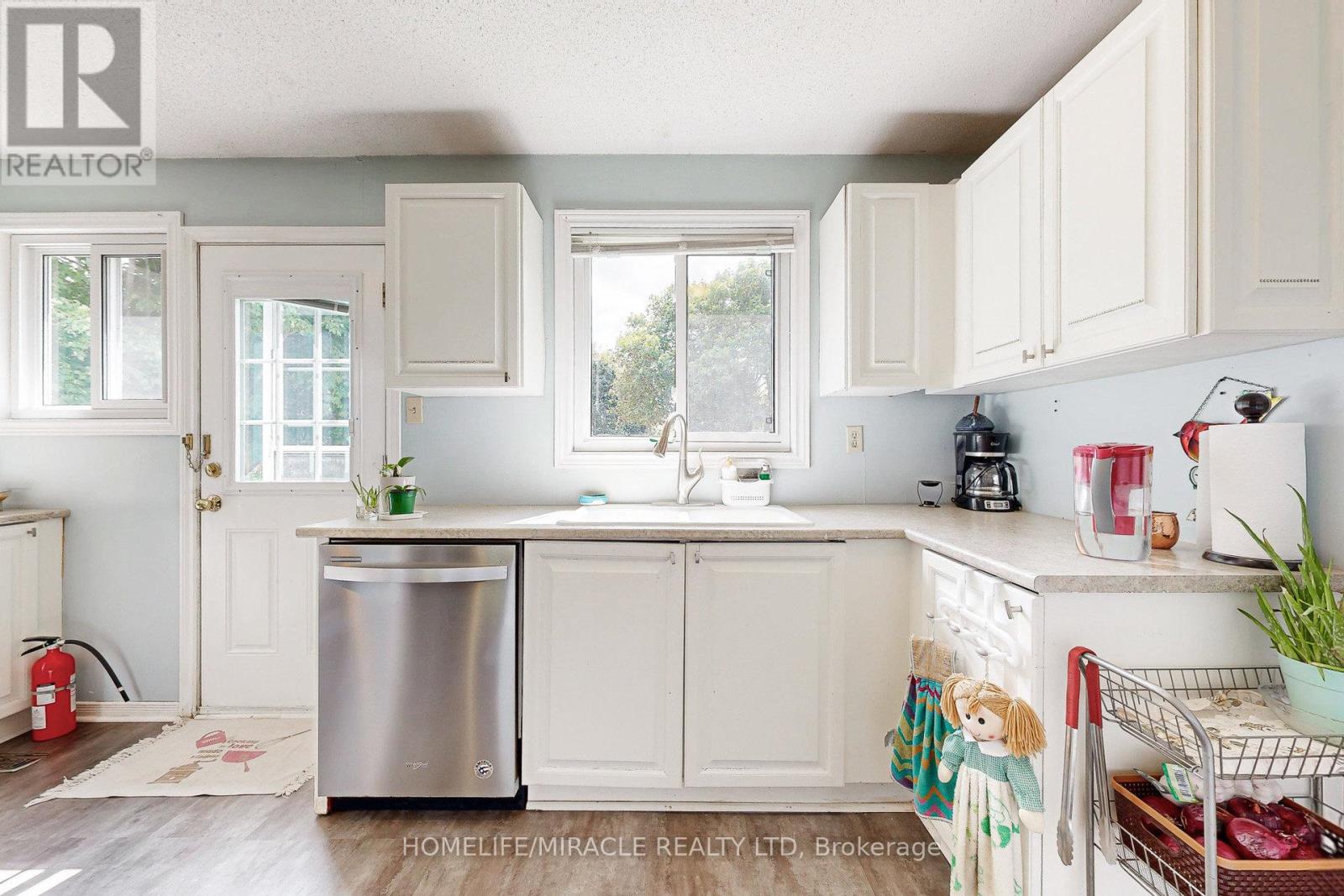 208 Park Street, Brock, Ontario  L0E 1E0 - Photo 12 - N12513186