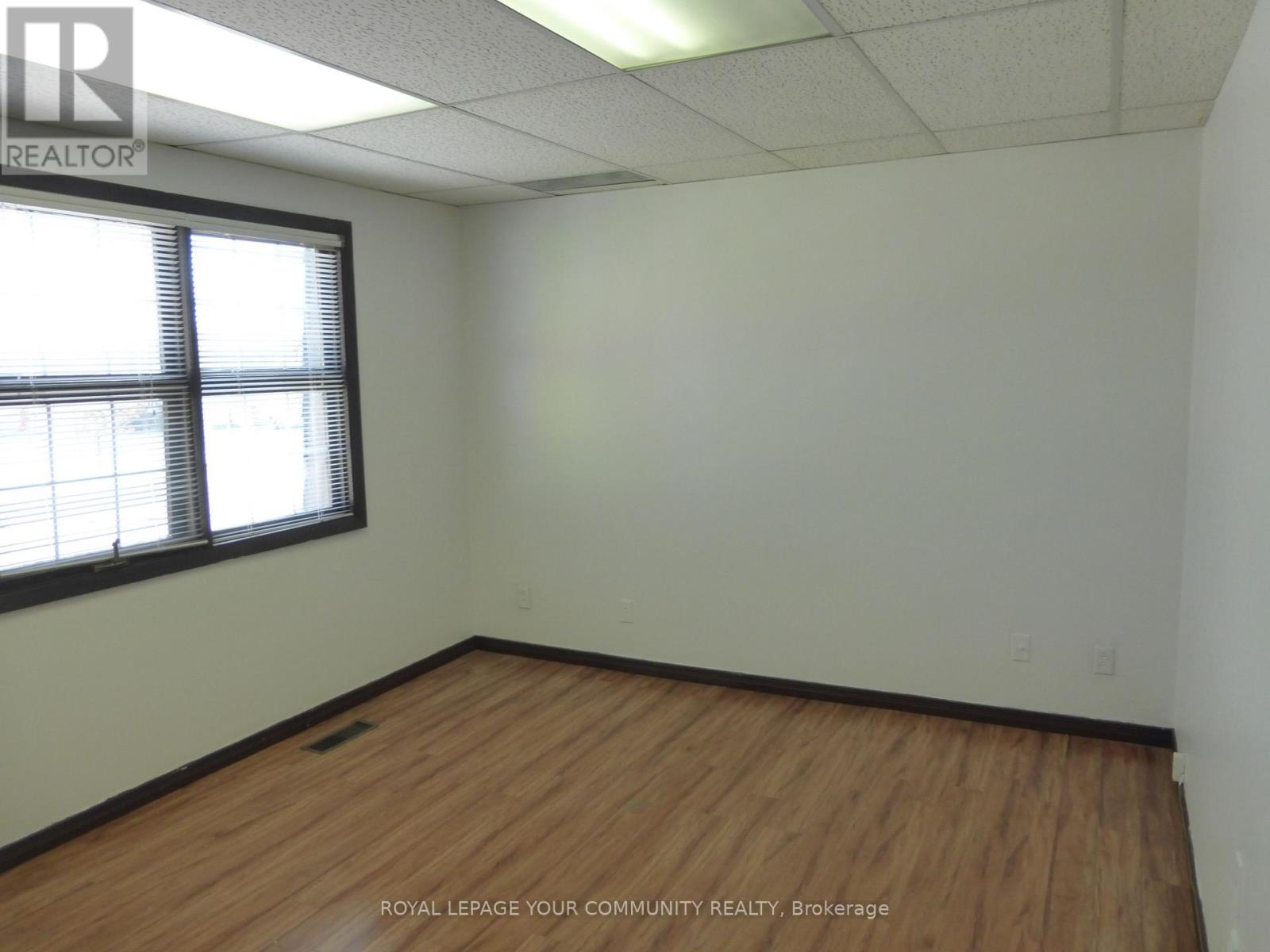 206 - 6060 Highway 7 E E, Markham, Ontario  L3P 3A9 - Photo 5 - N12513194