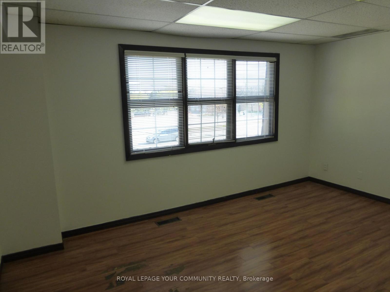 206 - 6060 Highway 7 E E, Markham, Ontario  L3P 3A9 - Photo 6 - N12513194