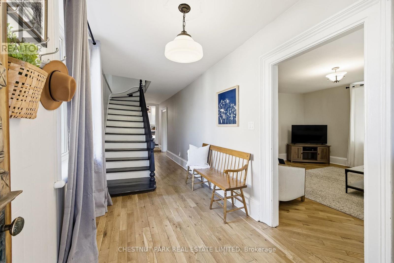 67 Main Street S, Uxbridge, Ontario  L9P 1J4 - Photo 5 - N12513220