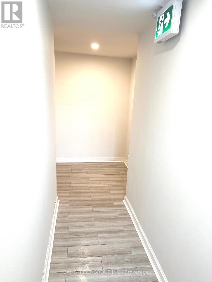 Bsmt - 5 King William Crescent, Richmond Hill, Ontario  L4B 4S6 - Photo 2 - N12513224