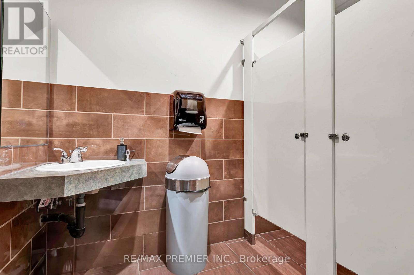 15 - 4000 Steeles Avenue W, Vaughan, Ontario  L4L 4V9 - Photo 13 - N12513332