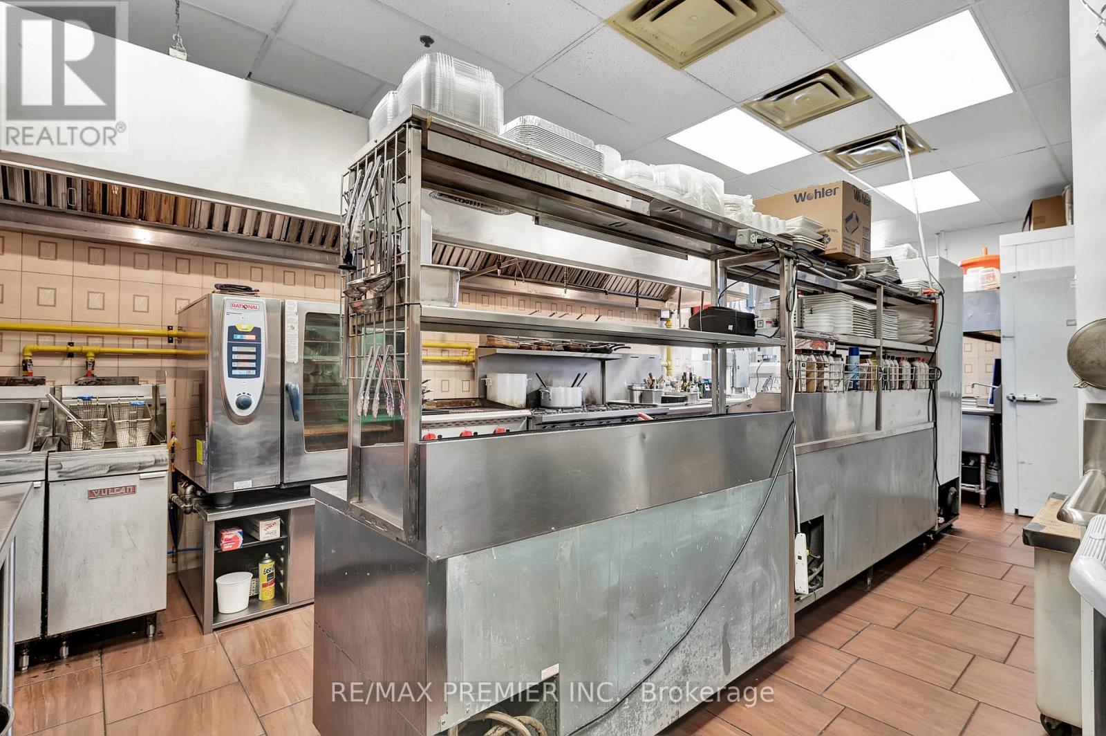 15 - 4000 Steeles Avenue W, Vaughan, Ontario  L4L 4V9 - Photo 22 - N12513332