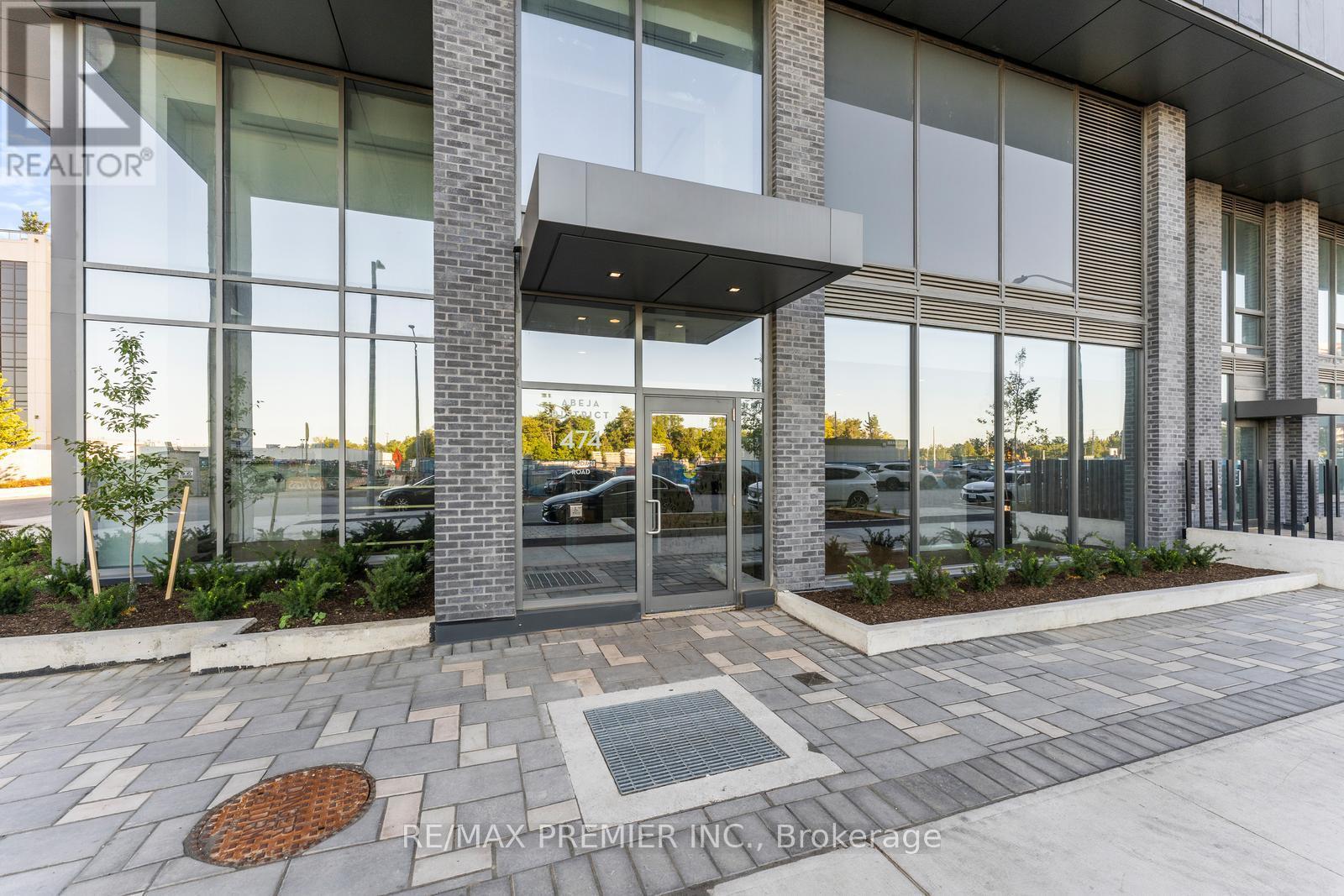 308 - 474 Caldari Road, Vaughan, Ontario  L4K 0R5 - Photo 3 - N12513342