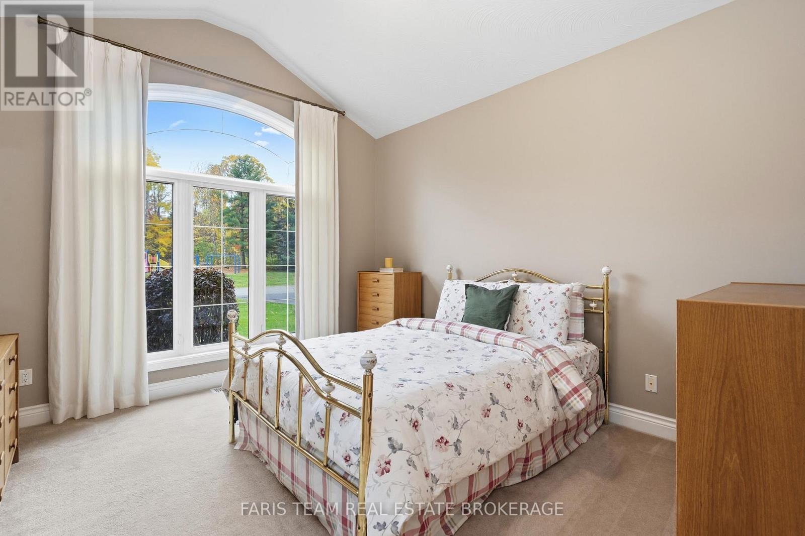 41 Paddy Dunn's Circle, Springwater, Ontario  L9X 0T2 - Photo 21 - S12513200