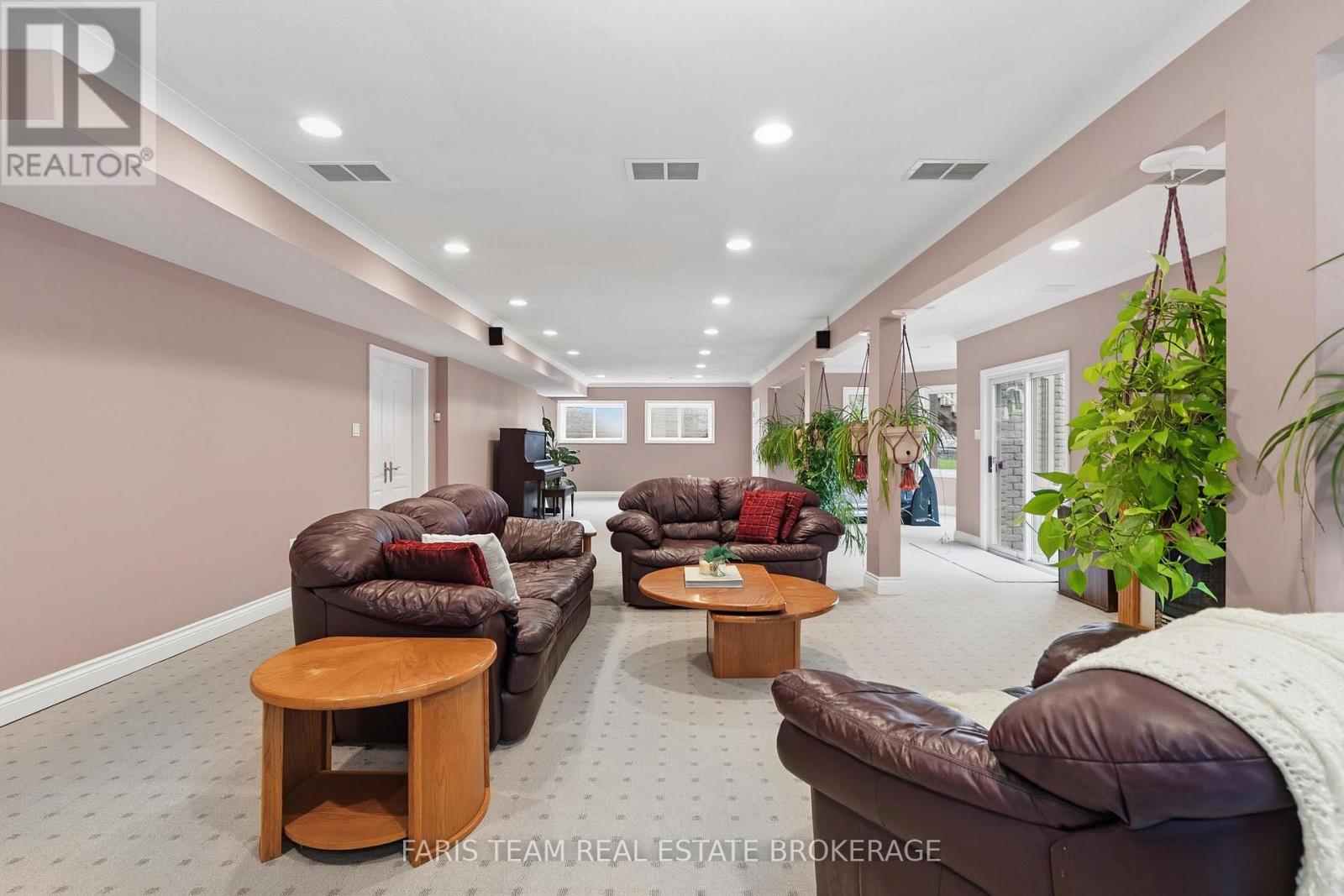 41 Paddy Dunn's Circle, Springwater, Ontario  L9X 0T2 - Photo 30 - S12513200