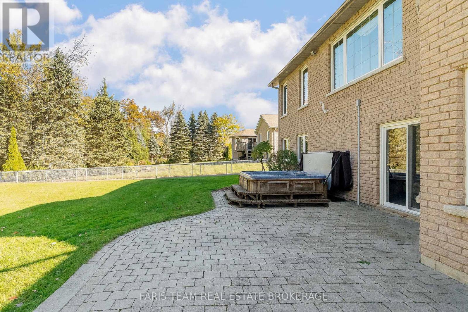 41 Paddy Dunn's Circle, Springwater, Ontario  L9X 0T2 - Photo 36 - S12513200