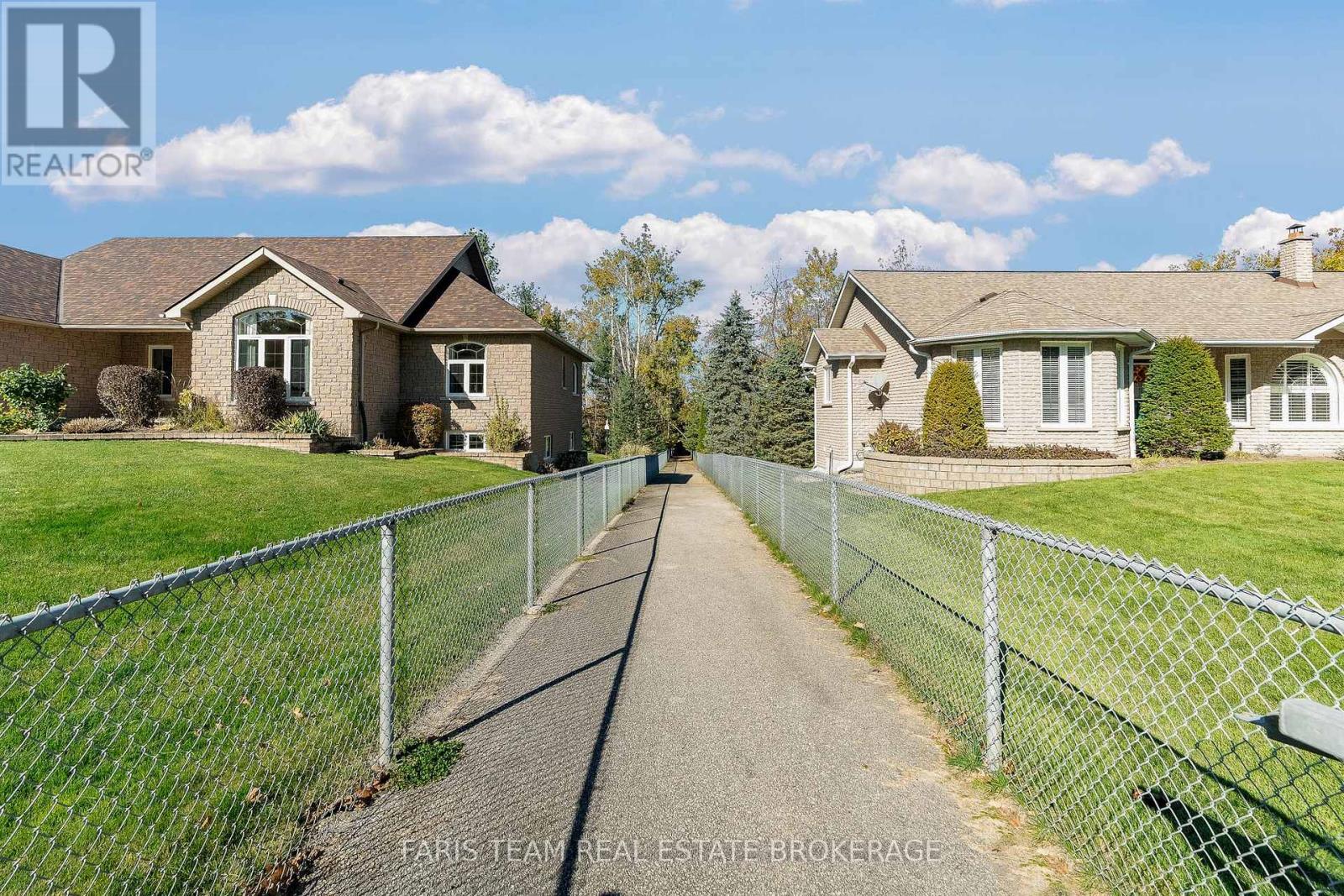 41 Paddy Dunn's Circle, Springwater, Ontario  L9X 0T2 - Photo 49 - S12513200