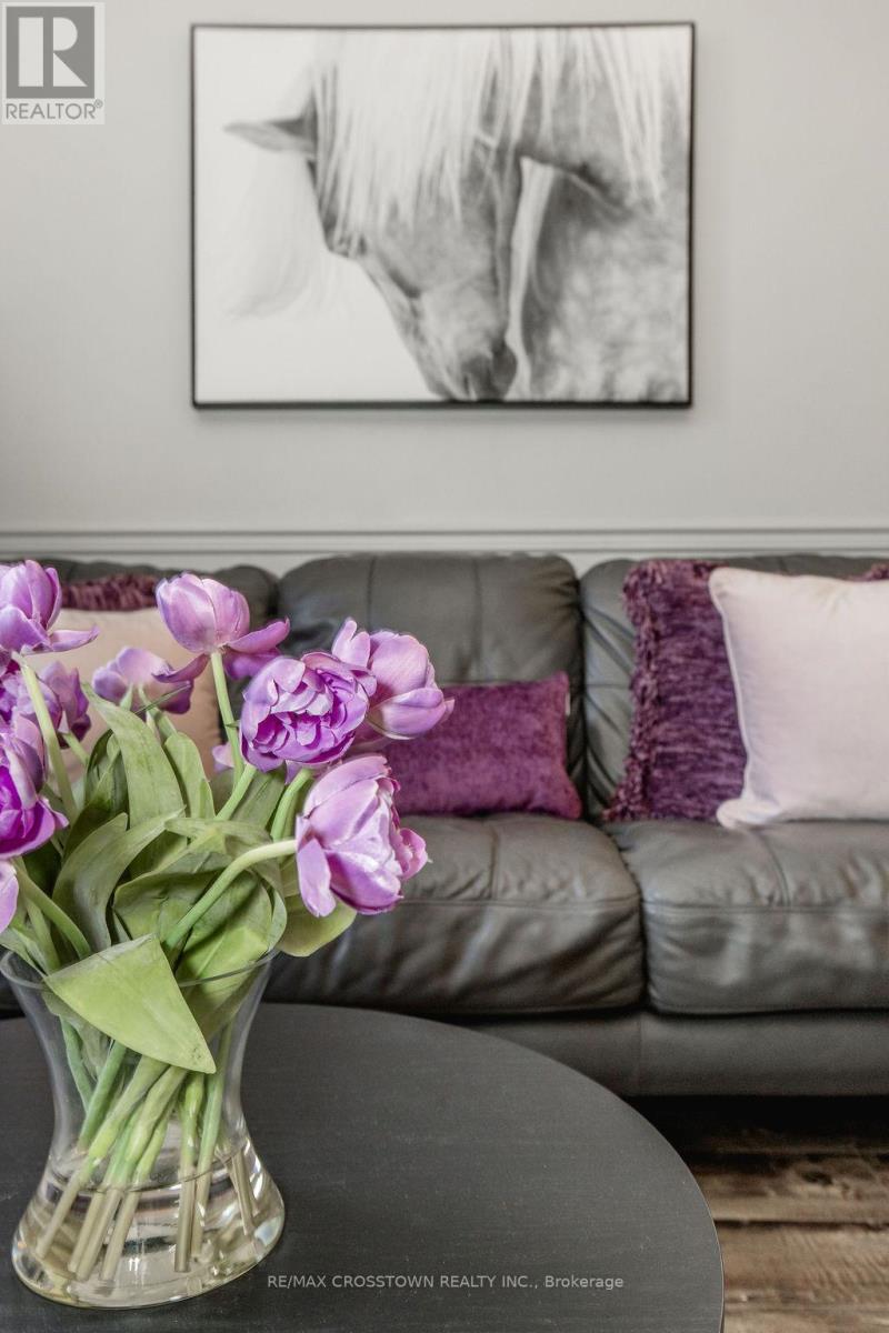 9 Aikens Crescent, Barrie (Holly), Ontario  L4N 8M6 - Photo 12 - S12513212