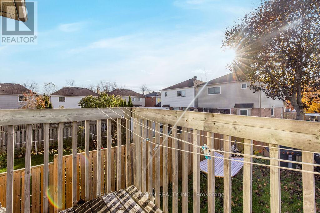 9 Aikens Crescent, Barrie (Holly), Ontario  L4N 8M6 - Photo 18 - S12513212