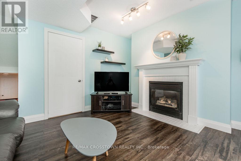 9 Aikens Crescent, Barrie (Holly), Ontario  L4N 8M6 - Photo 28 - S12513212