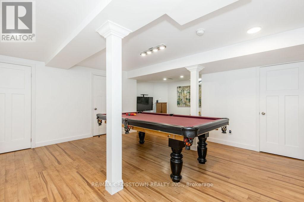 9 Aikens Crescent, Barrie (Holly), Ontario  L4N 8M6 - Photo 35 - S12513212