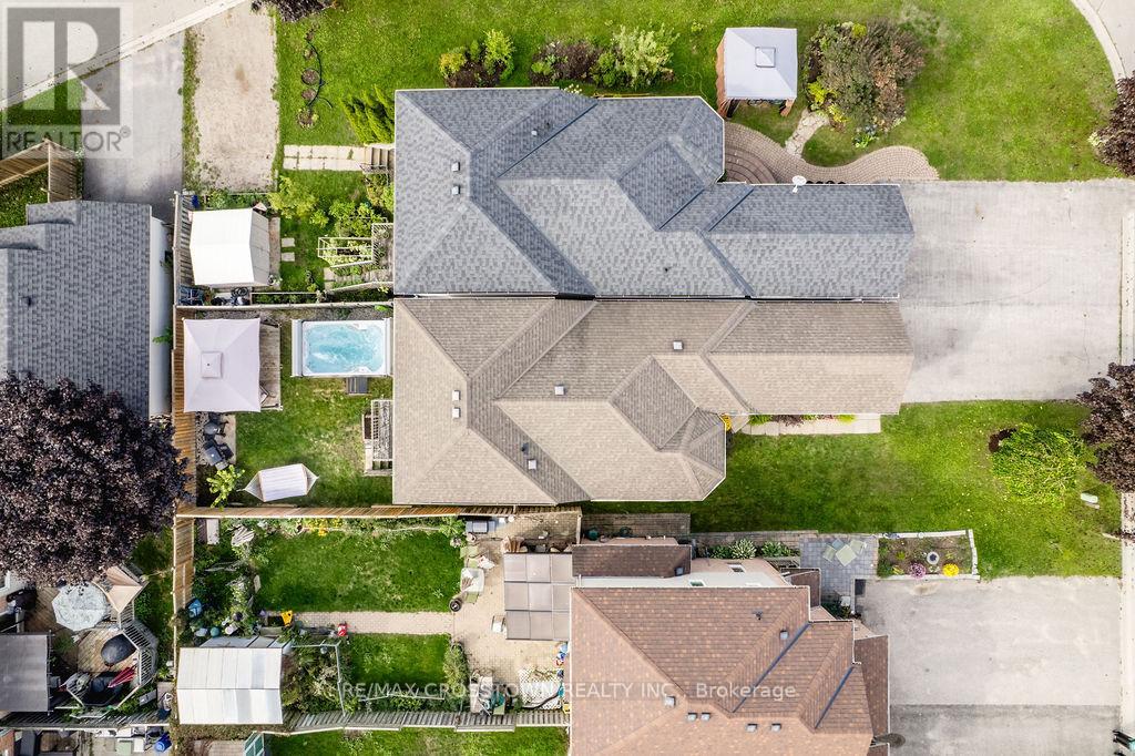 9 Aikens Crescent, Barrie (Holly), Ontario  L4N 8M6 - Photo 43 - S12513212