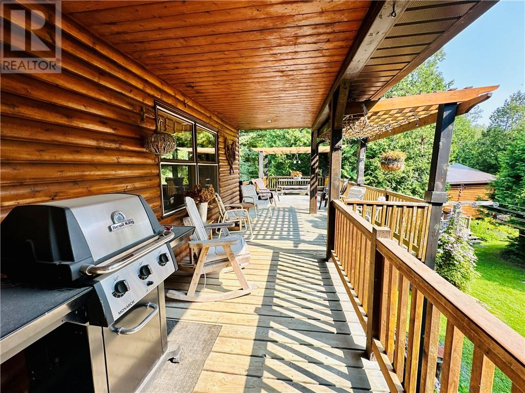 544 Ketchankookem Trail, Mindemoya, Ontario  P0P 1S0 - Photo 12 - 2125519