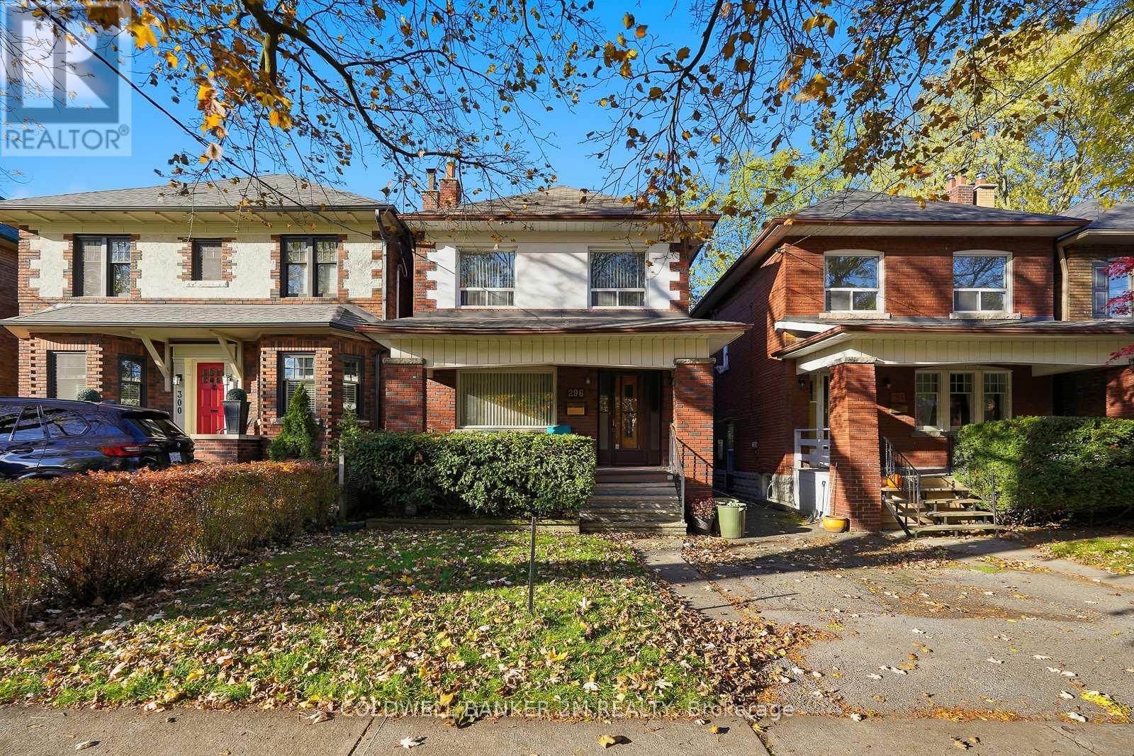 296 Briar Hill Avenue, Toronto, Ontario  M4R 1J2 - Photo 2 - C12513502